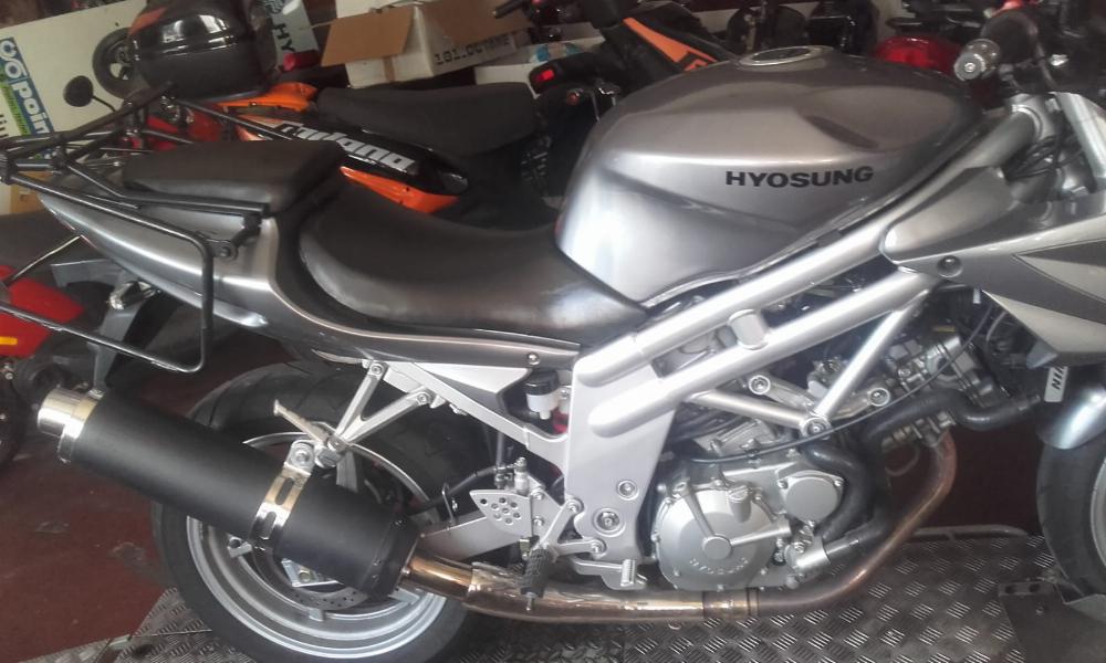 Motorrad verkaufen Hyosung Comet 650 Ankauf